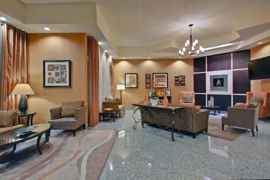 Holiday Inn & Suites Windsor Ambassador Bridge by IHG hotel detail image 2