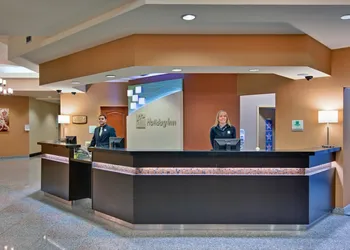 Holiday Inn & Suites Windsor Ambassador Bridge by IHG hotel thumbnail 3