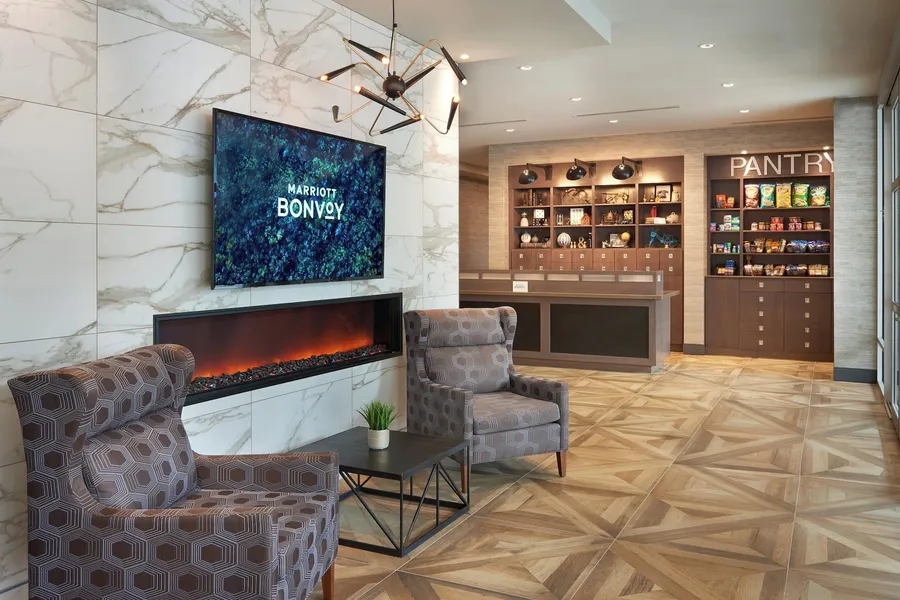 Four Points by Sheraton Windsor Downtown hotel detail image 2