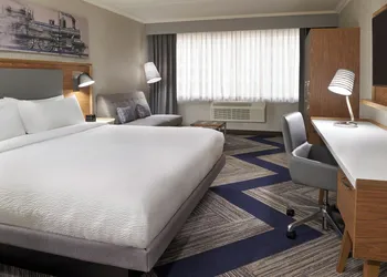 Four Points by Sheraton Windsor Downtown hotel thumbnail 8