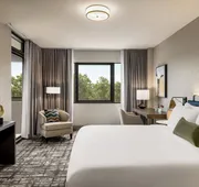 Crowne Plaza Edison by IHG hotel detail image 4