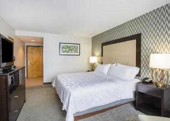 Holiday Inn & Suites Parsippany Fairfield by IHG hotel thumbnail 3