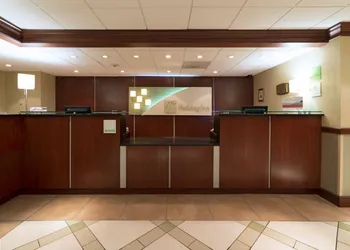Garner Hotel Totowa by IHG hotel thumbnail 4