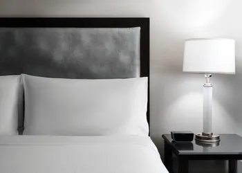 Holiday Inn & Suites Marlborough by IHG hotel thumbnail 8