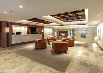 Delamar Traverse City hotel thumbnail 2