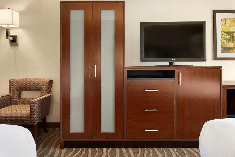 Holiday Inn Hotel & Suites Des Moines - Northwest by IHG hotel detail image 6