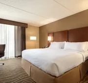 Holiday Inn Hotel & Suites Des Moines - Northwest by IHG hotel detail image 7