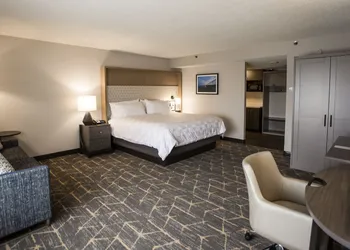 Holiday Inn Grand Rapids Downtown by IHG hotel thumbnail 7