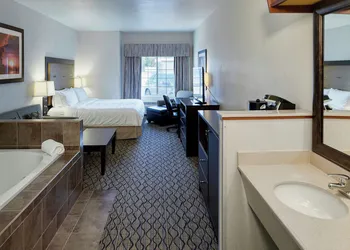 Holiday Inn West Yellowstone by IHG. hotel thumbnail 6