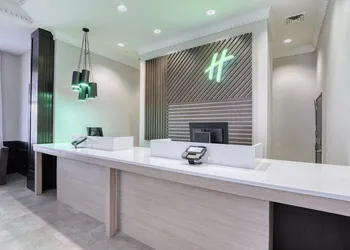 Holiday Inn Hotel & Suites Madison West - Middleton by IHG hotel thumbnail 3