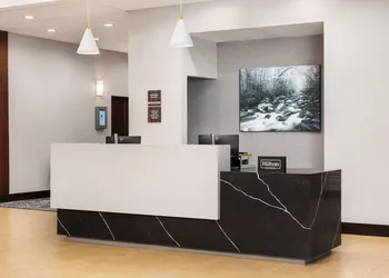 DoubleTree by Hilton Greensboro Airport hotel thumbnail 6