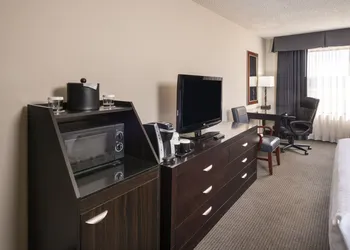 Concord Plaza Hotel hotel thumbnail 8