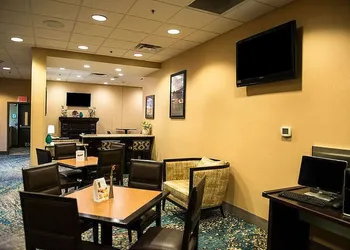 Wyndham Grand Executive Center Little Rock Airport hotel thumbnail 2