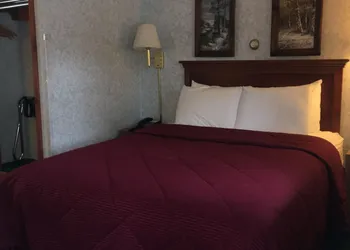 Stonybrook Motel & Lodge hotel thumbnail 8