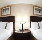 Holiday Inn Cleveland-S Independence by IHG hotel detail image 5