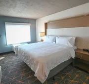 Holiday Inn Cleveland-Mayfield by IHG hotel detail image 5