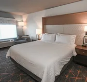 Holiday Inn Cleveland-Mayfield by IHG hotel detail image 7