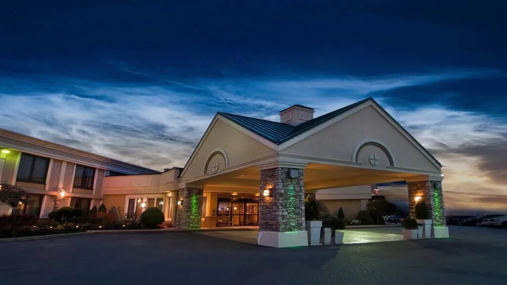 Buffalo Airport Hotel hotel detail image 2
