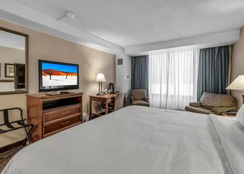 Buffalo Airport Hotel hotel thumbnail 4
