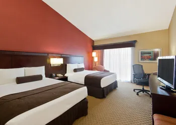 Crowne Plaza Albuquerque by IHG hotel thumbnail 7