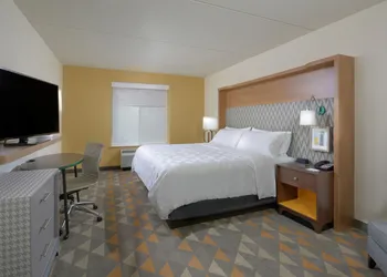 Holiday Inn Raleigh-Durham Airport by IHG hotel thumbnail 4