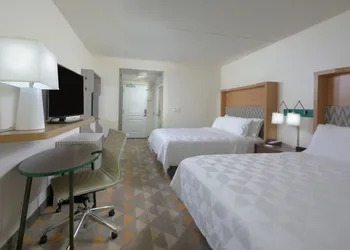 Holiday Inn Raleigh-Durham Airport by IHG hotel thumbnail 5