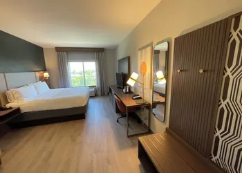 Holiday Inn Oklahoma City Airport by IHG hotel thumbnail 5
