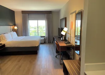 Holiday Inn Oklahoma City Airport by IHG hotel thumbnail 6