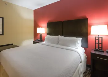 Holiday Inn Oklahoma City North Quail Spgs by IHG hotel thumbnail 3