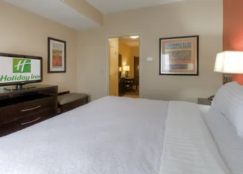 Holiday Inn Oklahoma City North Quail Spgs by IHG hotel thumbnail 5