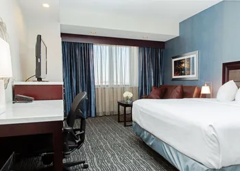 Crowne Plaza Springfield by IHG hotel thumbnail 5