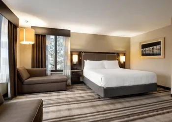 Holiday Inn Gaithersburg by IHG hotel thumbnail 6