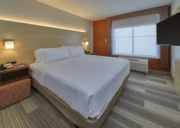 Holiday Inn Express Eugene - Springfield by IHG hotel thumbnail 4