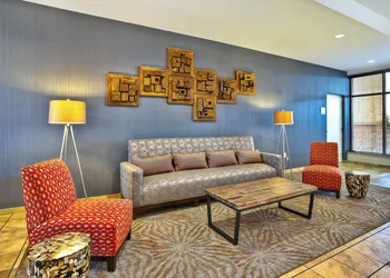 Holiday Inn & Suites Green Bay Stadium by IHG hotel thumbnail 4