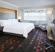 Holiday Inn Hotel & Suites Oakville @ Bronte by IHG hotel detail image 5