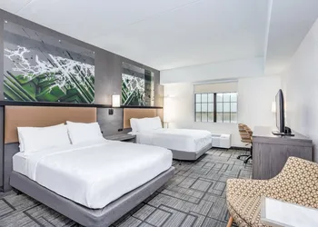 Holiday Inn Lafayette-City Centre by IHG hotel thumbnail 7