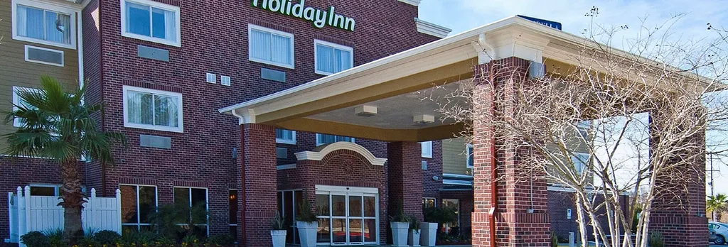 Hotel photo 1 of 51
