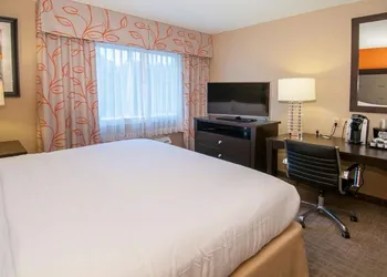 Holiday Inn Hotel & Suites Slidell by IHG hotel thumbnail 2