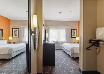 Holiday Inn Hotel & Suites Slidell by IHG hotel thumbnail 5