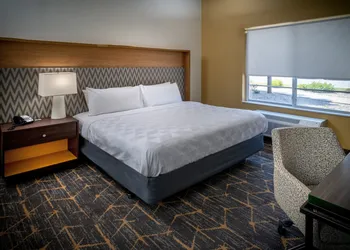 Holiday Inn Hotel & Suites Beckley by IHG hotel thumbnail 7