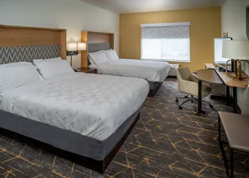 Holiday Inn Hotel & Suites Beckley by IHG hotel thumbnail 8