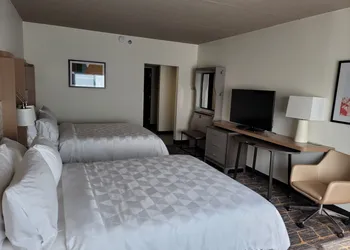 Holiday Inn & Suites Wausau-Rothschild by IHG hotel thumbnail 3