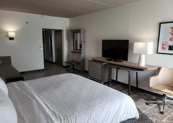 Holiday Inn & Suites Wausau-Rothschild by IHG hotel thumbnail 5