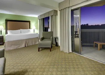 Holiday Inn Staunton Conference Center by IHG hotel thumbnail 3
