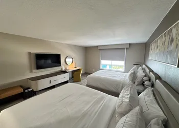 DoubleTree by Hilton Brunswick hotel thumbnail 7