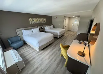 DoubleTree by Hilton Brunswick hotel thumbnail 6