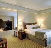 Holiday Inn & Suites Pittsfield-Berkshires by IHG hotel detail image 4