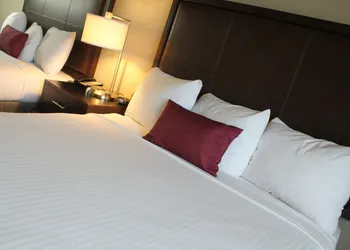 Coast Hilltop Inn hotel thumbnail 5