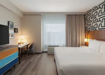 Hotel Indigo Columbus Architectural Center by IHG hotel thumbnail 7