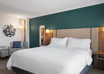Holiday Inn Portsmouth Downtown by IHG hotel thumbnail 5